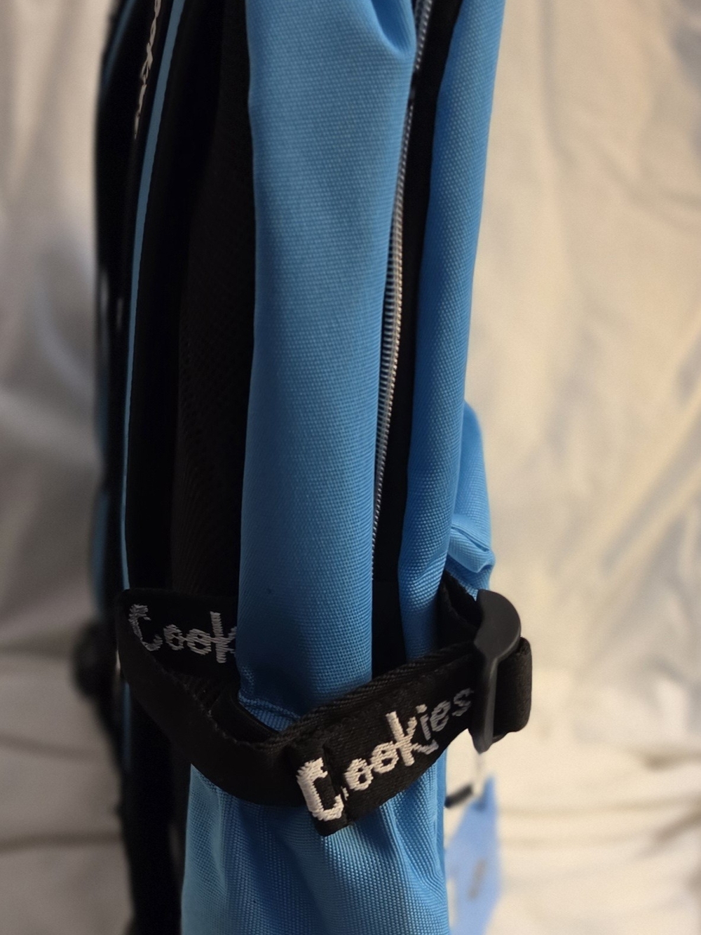 🍪🎒Cookies Light Blue Backpack 🍪🎒 - Picture 4 of 6